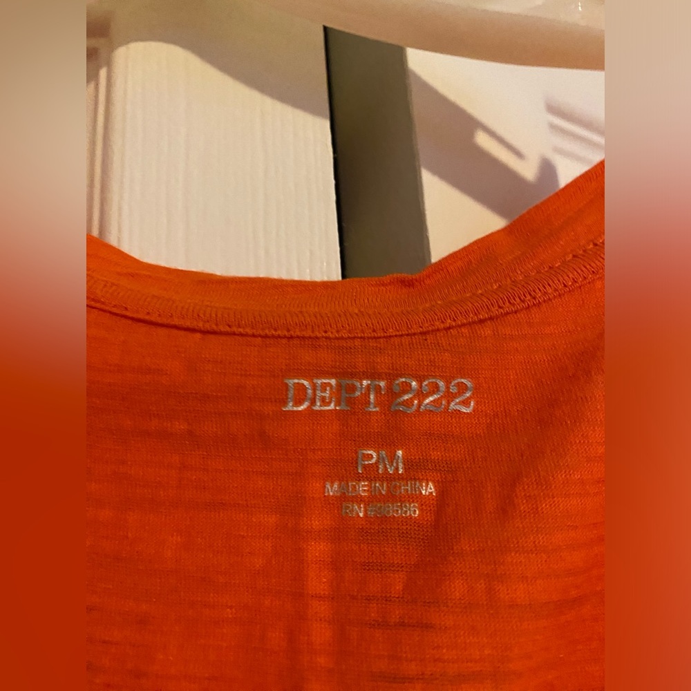 Basic tee - Picture 2 of 2